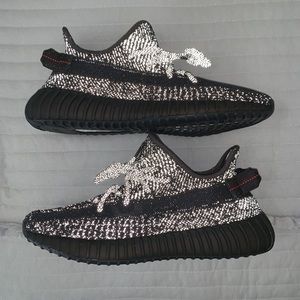 Yeezy Static Black Reflective (Deadstock)